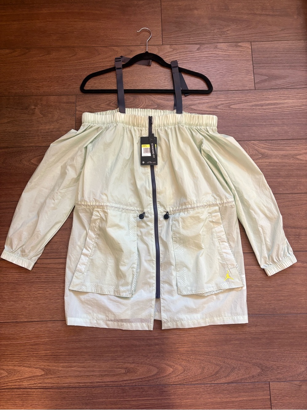 Jordan Utility Off Shoulder Jacket - Picture 5 of 16